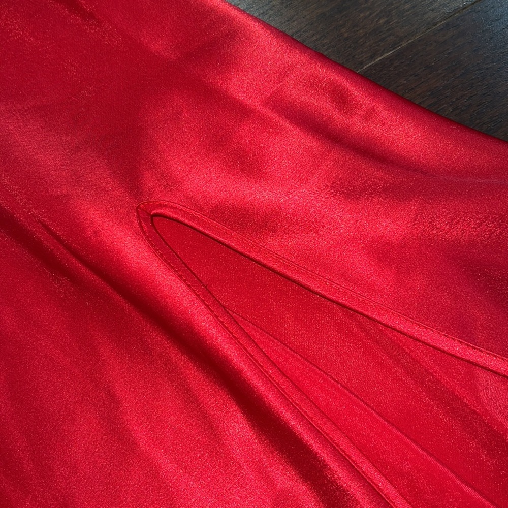 Vintage VS Nightgown - Picture 15 of 15